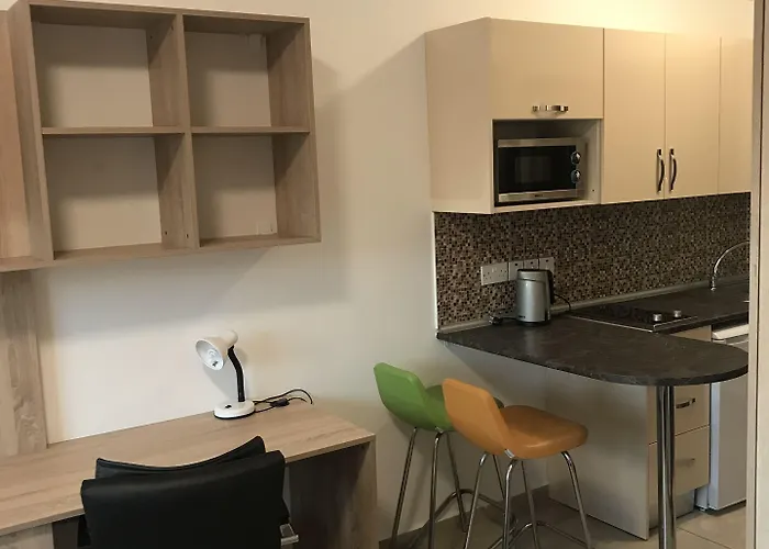 汽车旅馆 Aa+ Rezidance 尼科西亚