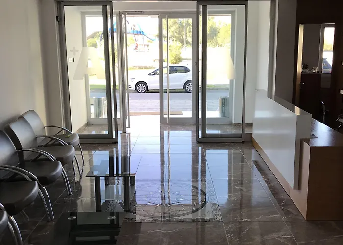 汽车旅馆 Aa+ Rezidance 尼科西亚