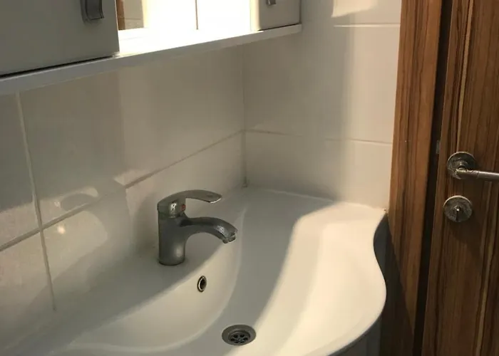 汽车旅馆 Aa+ Rezidance